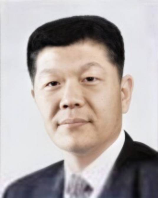 贺平（中国保利集团有限公司名誉董事长）
