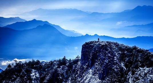 山高人为峰（汉语成语）