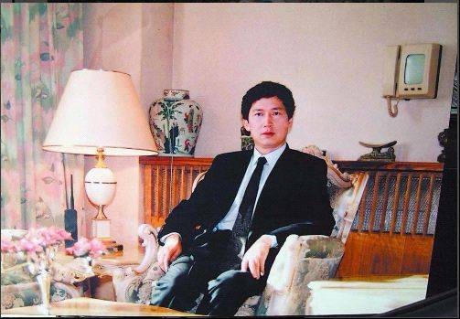 李春平(中国富豪慈善家)