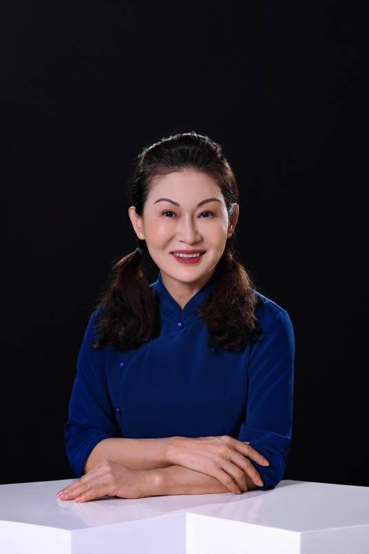 赵燕(华熙国际投资集团有限公司董事长、华熙生物科技股份有限公司董事长)