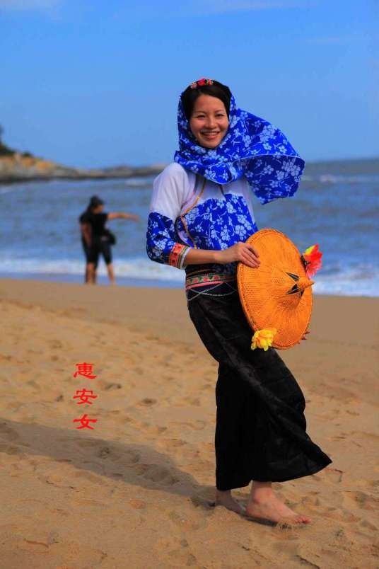 惠安女(福建泉州惠安县女子的统称)