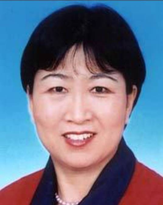 黄丽满