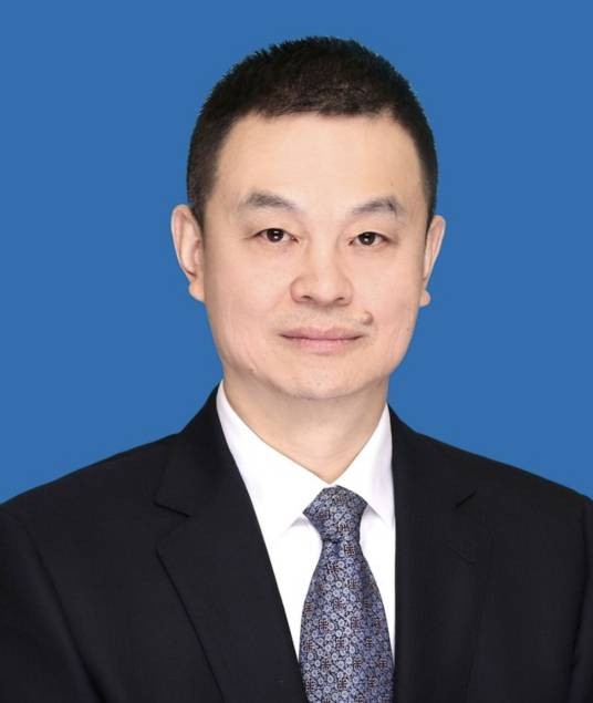 唐勇（蜀道投资集团有限责任公司原党委书记、董事长）