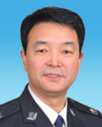 杜航伟