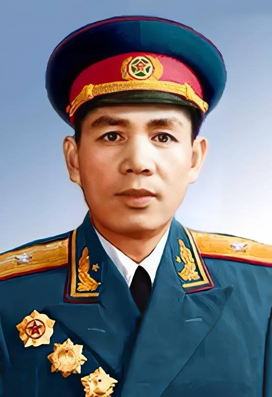丁盛(中华人民共和国开国少将)
