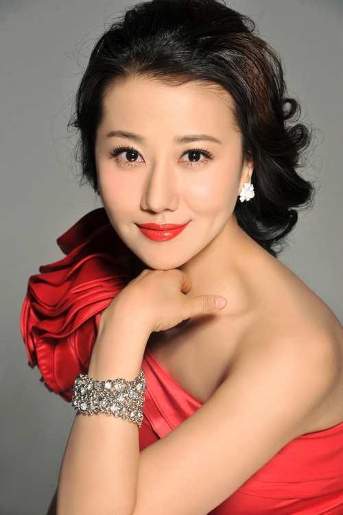 李黎（中国内地女演员、制片人、主持人）
