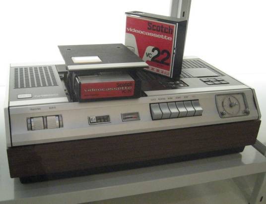 VCR(盒式磁带录像机)
