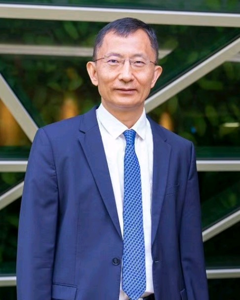 高华健