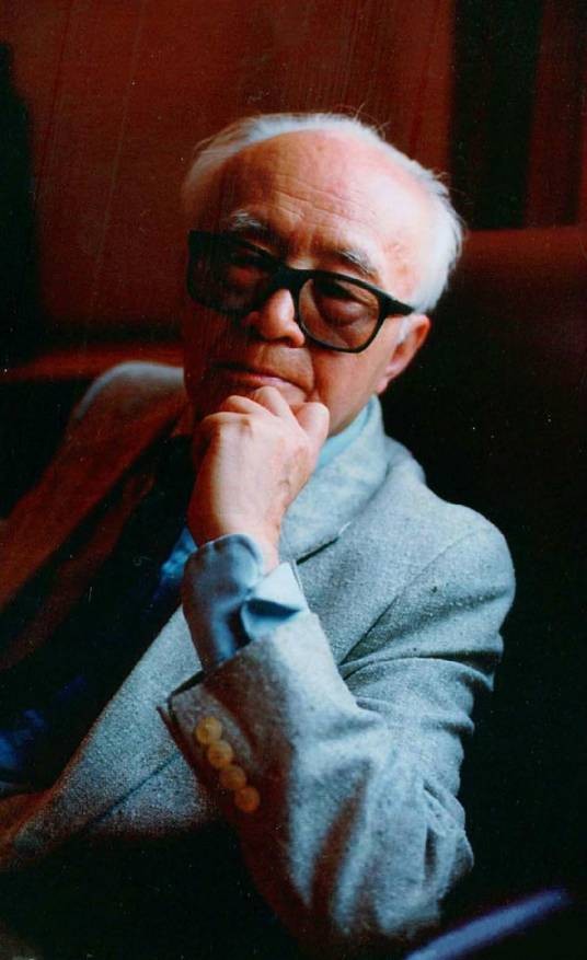 黄仁宇（美籍华人历史学家）