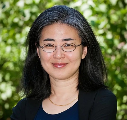 田晓菲（哈佛大学东亚系教授）