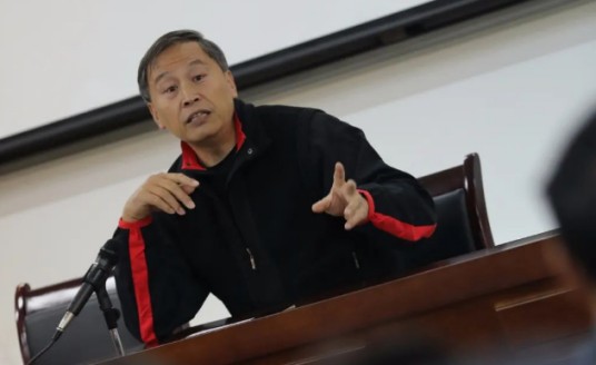 李亚光(中国篮球运动员、重庆市体育局原巡视员)