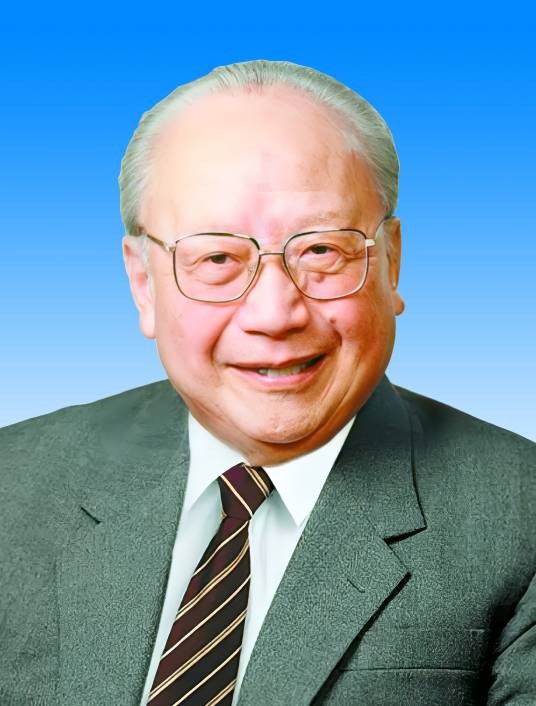 钱伟长(中国科学院院士、波兰科学院外籍院士、物理学、力学、应用数学家、教育家、社会活动家、上海大学原校长)