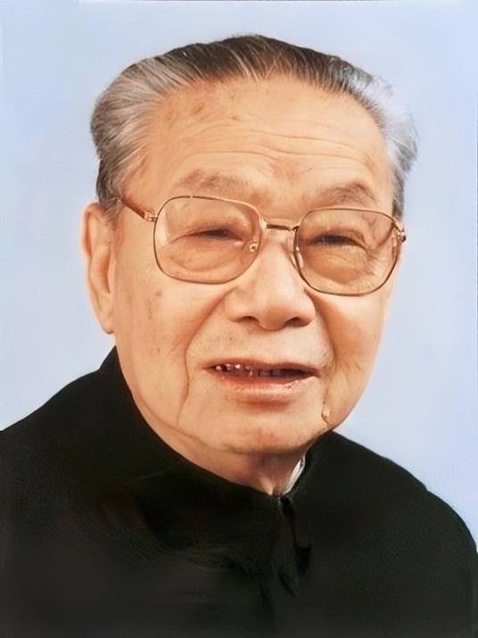 姬鹏飞(第五届全国人民代表大会常务委员会副委员长)