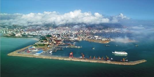石岛新港