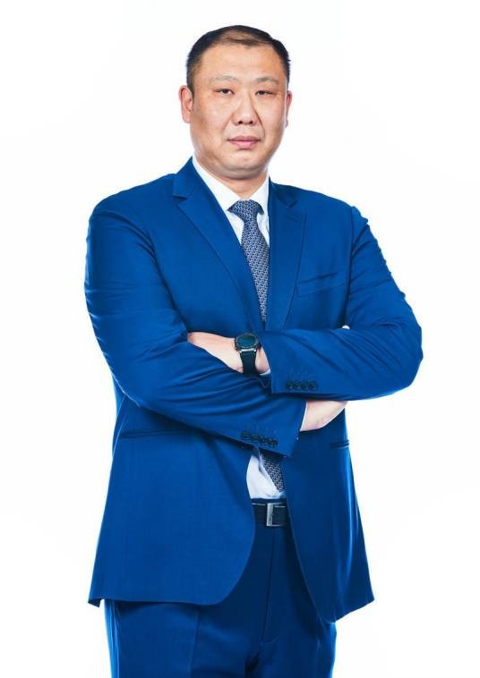 王晗(篮球教练)