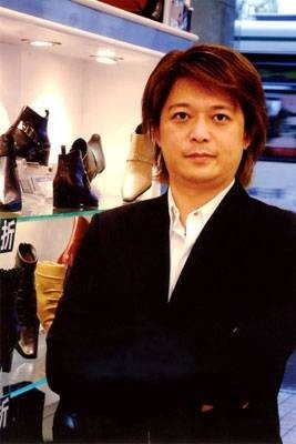陈英杰(达芙妮董事长)