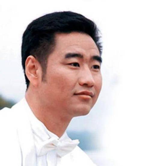 丛飞（中国内地男歌手、义工）