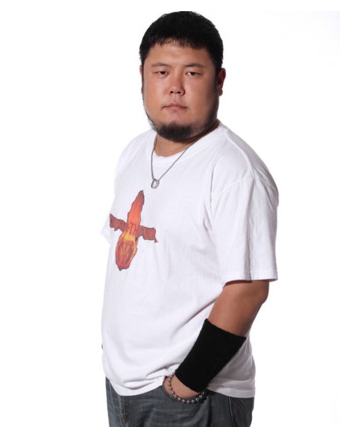 哈斯（2013年快乐男声选手）