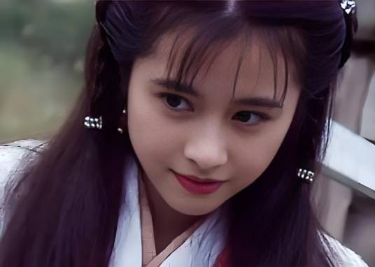 钟灵（小说《天龙八部》中的人物）