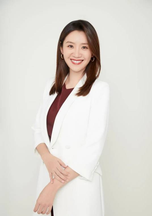 攸佳宁