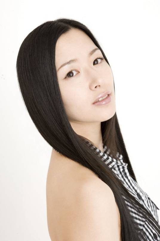 田中理惠(日本女配音演员、歌手、作者)