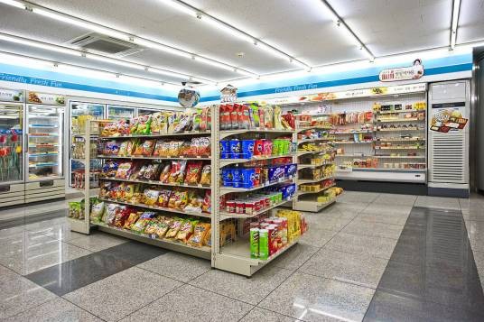 便利店（位于居民区附近的实体店或网上虚拟店）