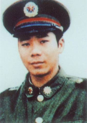 李向群（抗洪烈士）