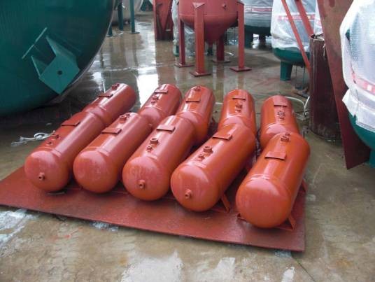 压力容器(承载一定压力或者盛放易燃易爆品的设备)