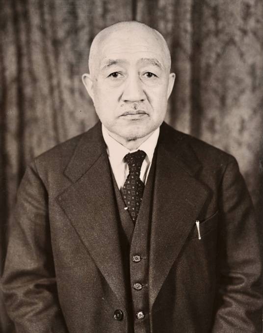 土肥原贤二（侵华日军甲级战犯）