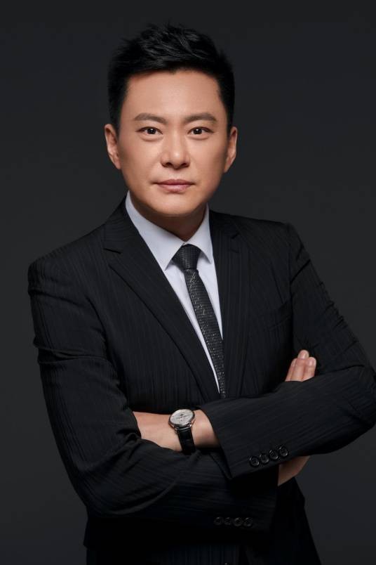 王斑（北京人民艺术剧院演员、国家一级演员、导演）