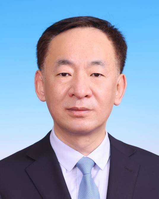 靳伟（北京市委常委、金融办主任、金融工委书记，市政府党组成员、副市长，市红十字会会长）
