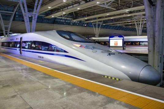 和谐号CRH380A型电力动车组