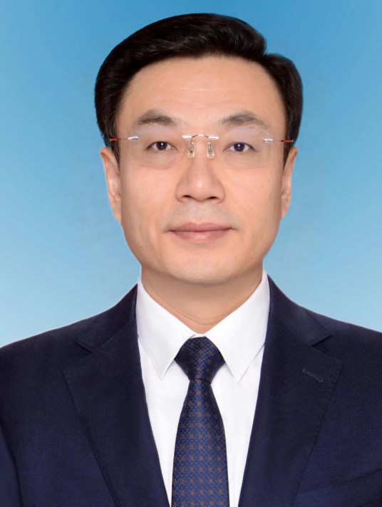 程晓波（甘肃省委常委，省政府副省长、党组副书记）