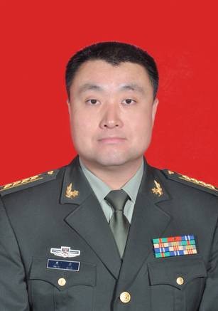 房兵(中国国防大学军事教官)