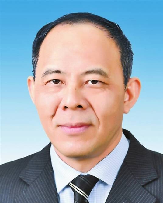 王显刚（云南省人民政府党组副书记）