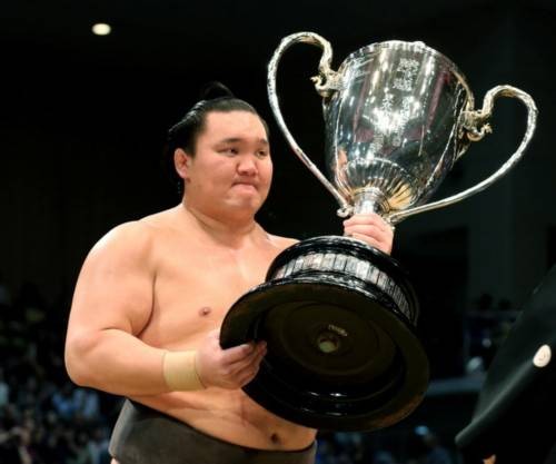 白鹏翔（日本相扑选手）