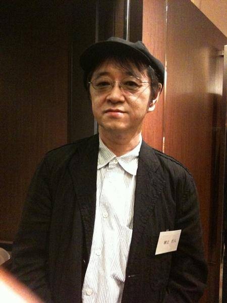 绫辻行人（日本推理文学标志人物）