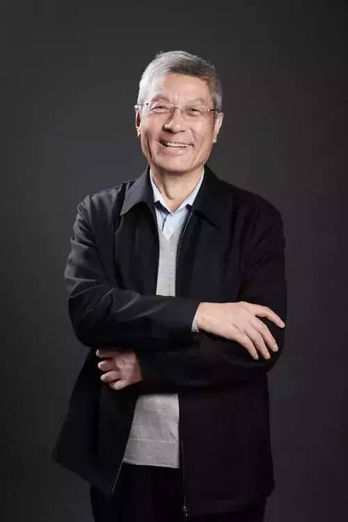 梁衡(散文家、学者、新闻理论家)