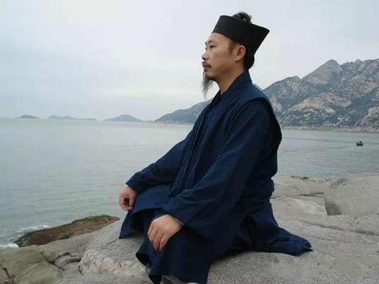 道士(道教神职人员的名称)