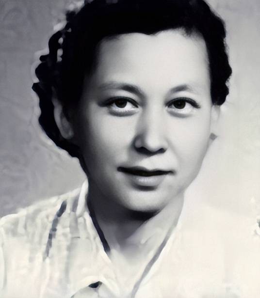 张梅（原沈阳医大物疗科主任、林彪第二任妻子）