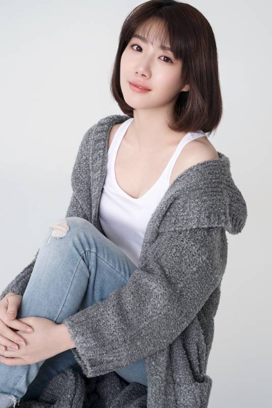 王婷(中国内地女演员)