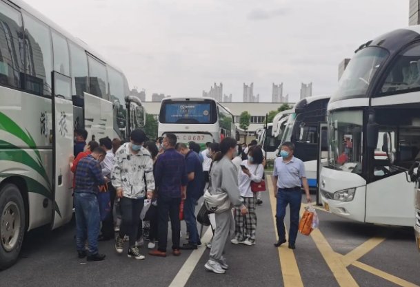6天超200例阳性,官方派组赴皖北小城,当地防疫工作有哪些疏漏?
