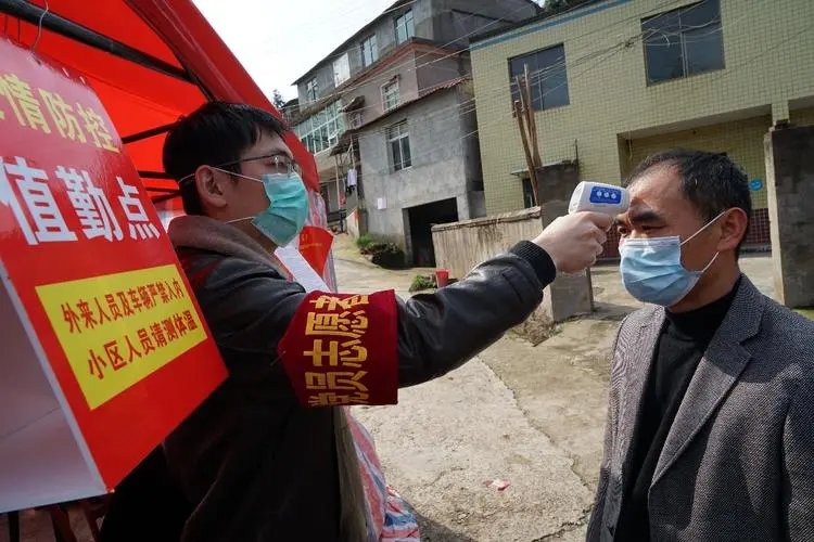 泗县9天感染了1021人,此次疫情是如何引起的?
