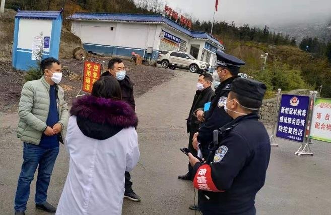 如何看待云南镇雄集中隔离开始实行收费管理:拒不支付将交由公安部门追责?
