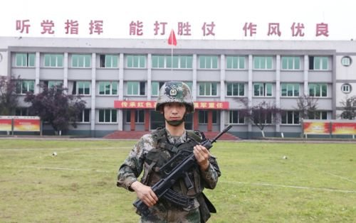 清华学子抢下进藏指标成为高原战士,他为何要坚持进藏?