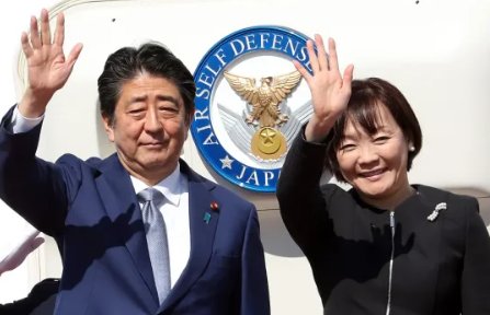 枪杀安倍嫌犯在拘留所不停做俯卧撑,他为何跟没事人一样?