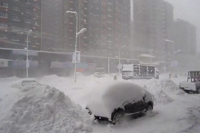 为应对暴雪,哈尔滨进入临战状态,这场暴雪会持续多久?