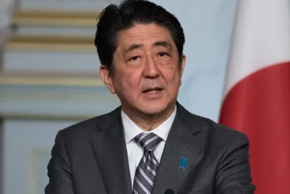 枪杀安倍嫌犯在拘留所不停做俯卧撑,他为何跟没事人一样?
