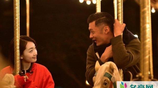 余文乐周冬雨分手原因 周冬雨历任前男友有哪些