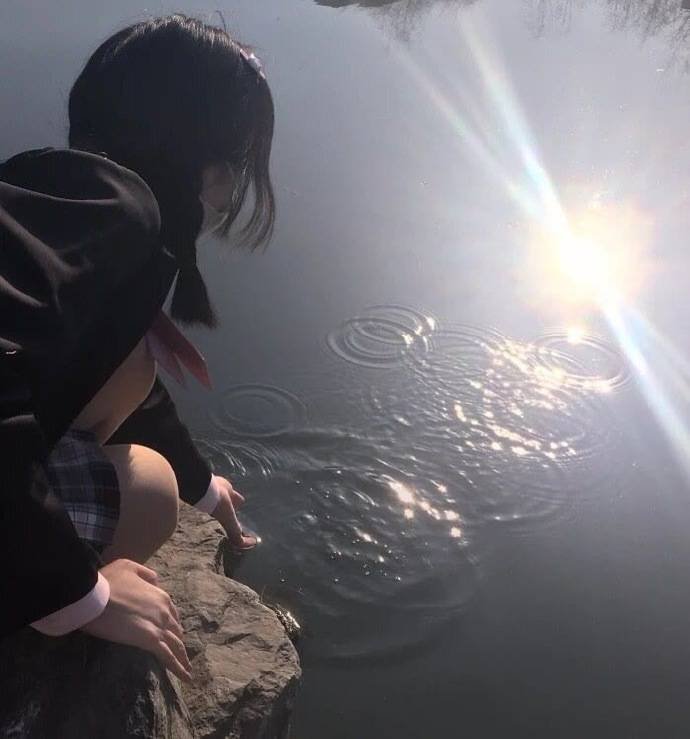 乳旋风末增删樱花的翻译是什么意思？